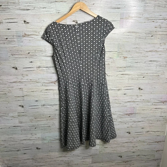 Anne Klein white black dress size 8 pattern print career - Picture 6 of 8